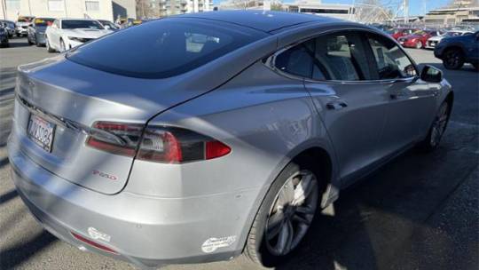 2014 Tesla Model S 5YJSA1H27EFP64535