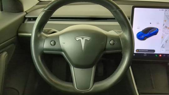 2018 Tesla Model 3 5YJ3E1EAXJF042071
