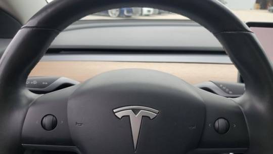 2018 Tesla Model 3 5YJ3E1EB4JF088925