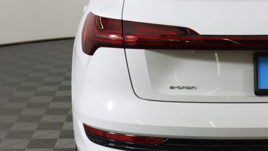 2021 Audi e-tron WA1VAAGE6MB015858