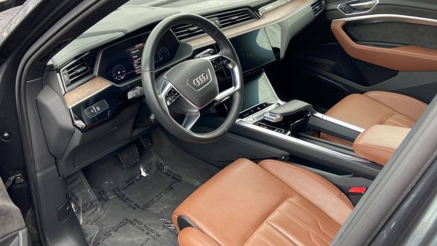 2019 Audi e-tron WA1VABGE4KB013304