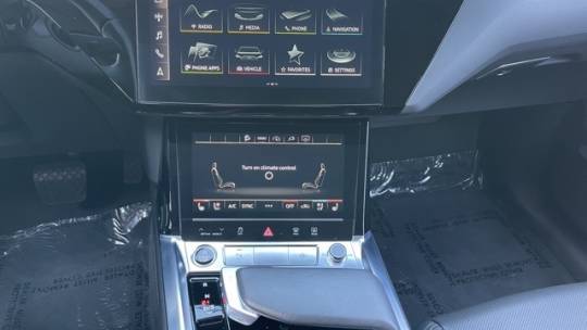 2021 Audi e-tron WA1LAAGE6MB002275