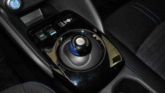 2022 Nissan LEAF 1N4BZ1CV6NC552917