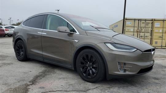 2016 Tesla Model X 5YJXCBE29GF005771