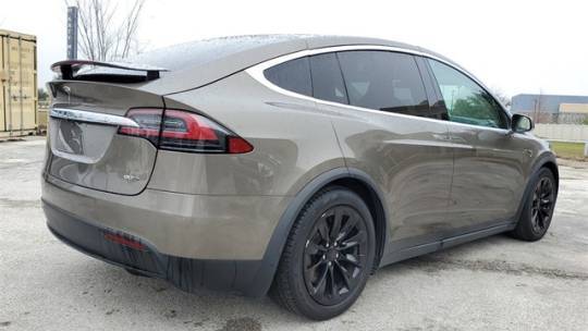 2016 Tesla Model X 5YJXCBE29GF005771