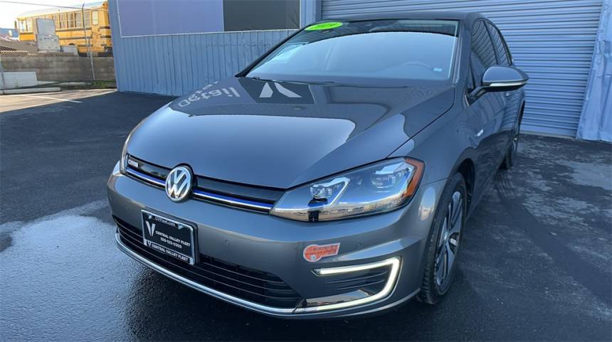 2019 Volkswagen e-Golf WVWPR7AU1KW916040