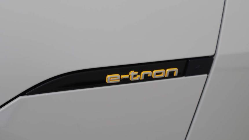 2021 Audi e-tron WA1VABGE7MB019925