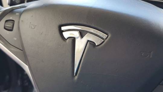 2014 Tesla Model S 5YJSA1H10EFP51326