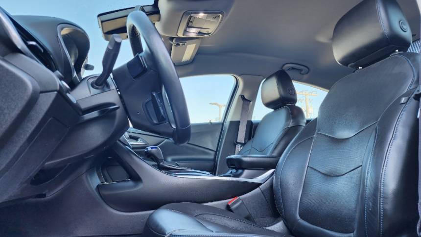 2017 Chevrolet VOLT 1G1RD6S53HU210600