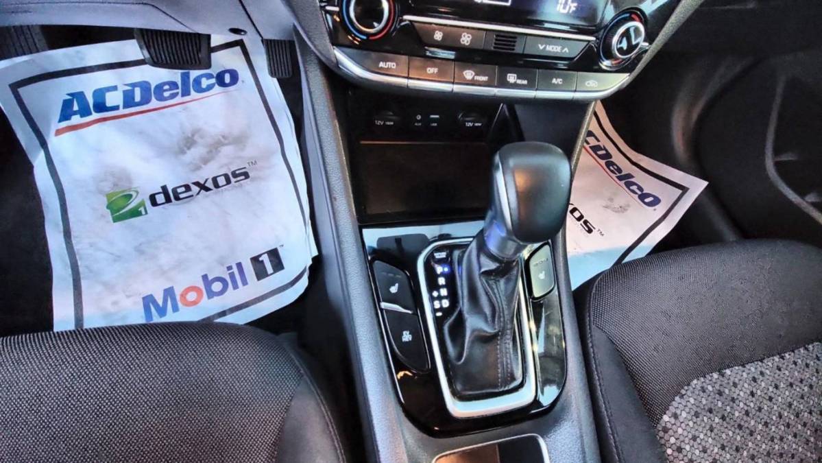 2019 Hyundai IONIQ KMHC65LD8KU111278