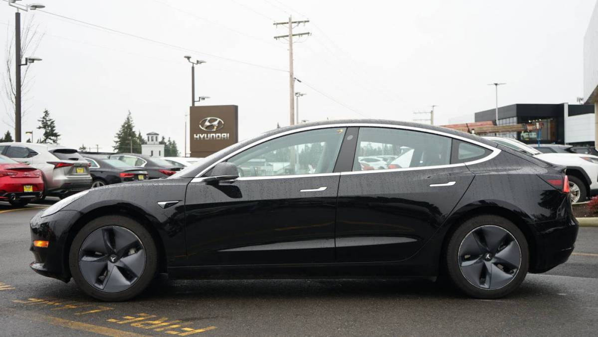 2018 Tesla Model 3 5YJ3E1EA0JF002727
