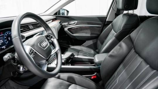 2019 Audi e-tron WA1VAAGE2KB010881