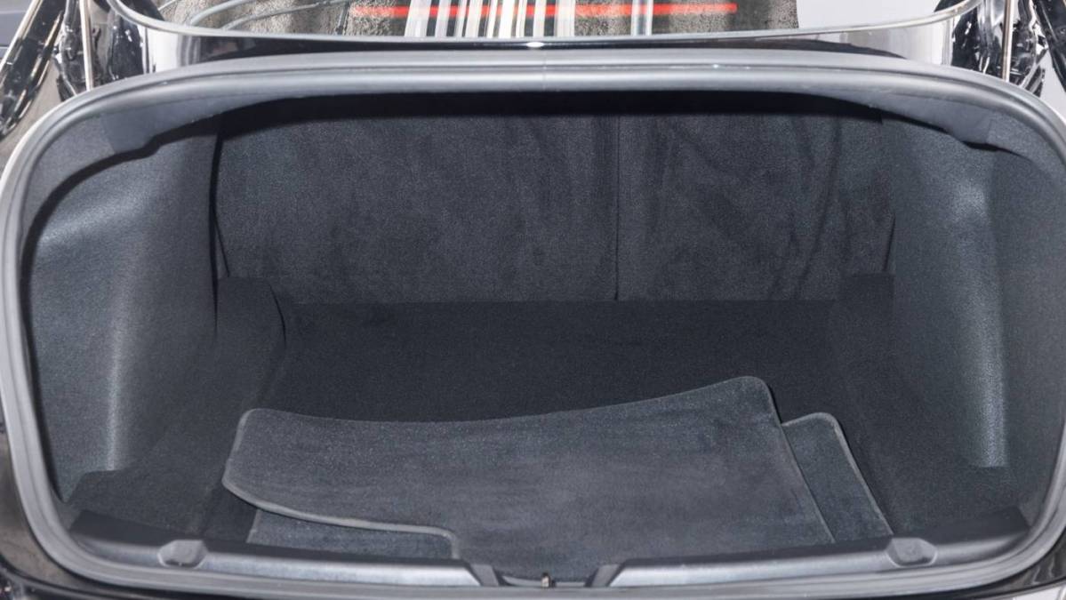 2018 Tesla Model 3 5YJ3E1EB5JF084527