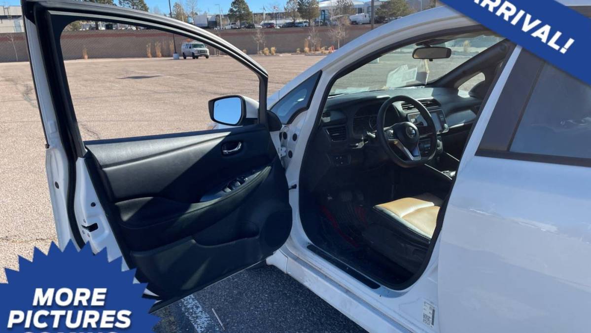 2022 Nissan LEAF 1N4BZ1BV2NC560773