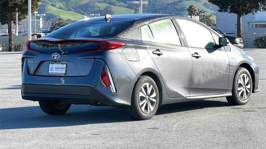 2017 Toyota Prius Prime JTDKARFP0H3040782