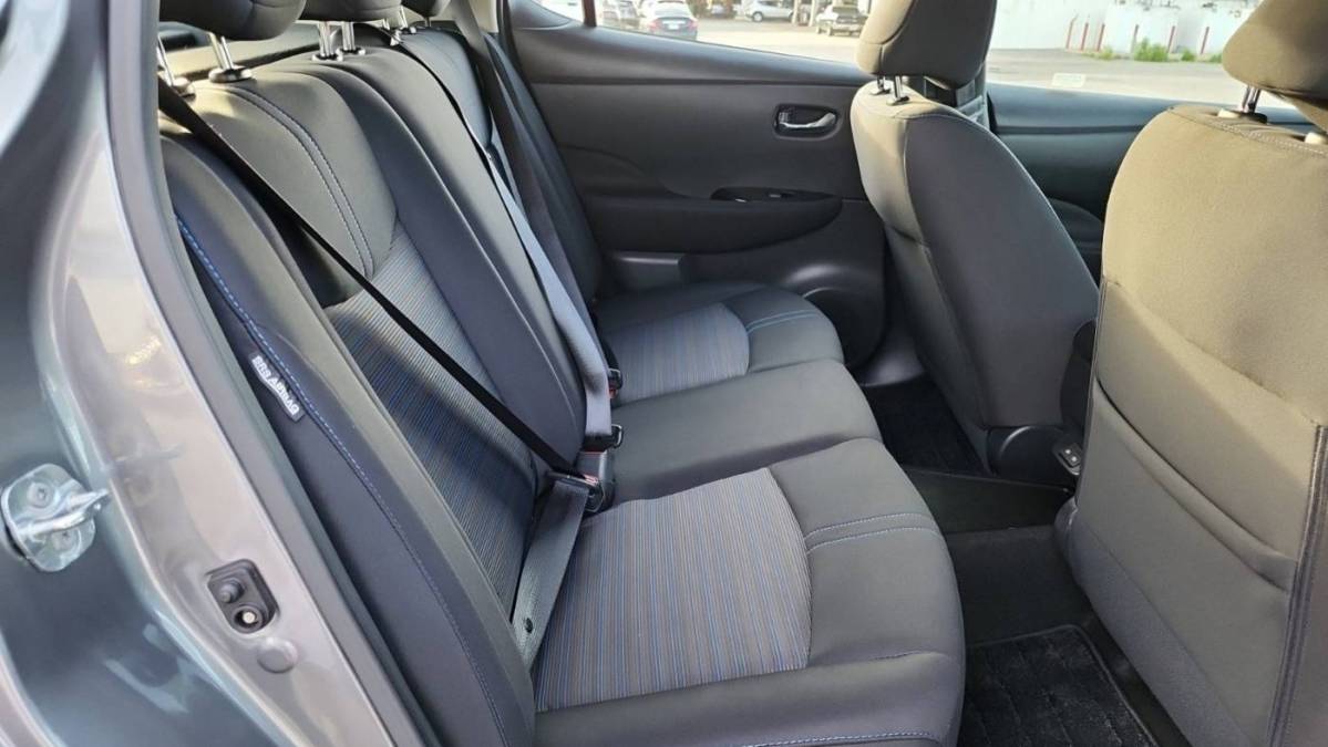 2020 Nissan LEAF 1N4AZ1CP9LC300735