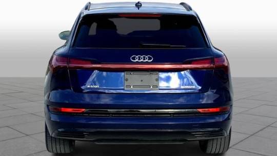 2021 Audi e-tron WA1VAAGE3MB021097