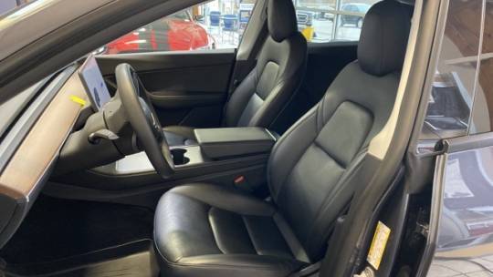 2021 Tesla Model Y 5YJYGDEE8MF196366