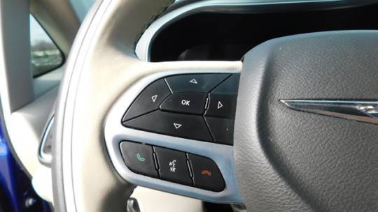 2020 Chrysler Pacifica Hybrid 2C4RC1N70LR133166