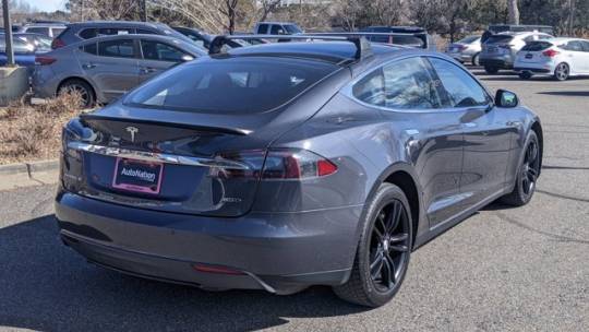 2015 Tesla Model S 5YJSA1H24FF094704