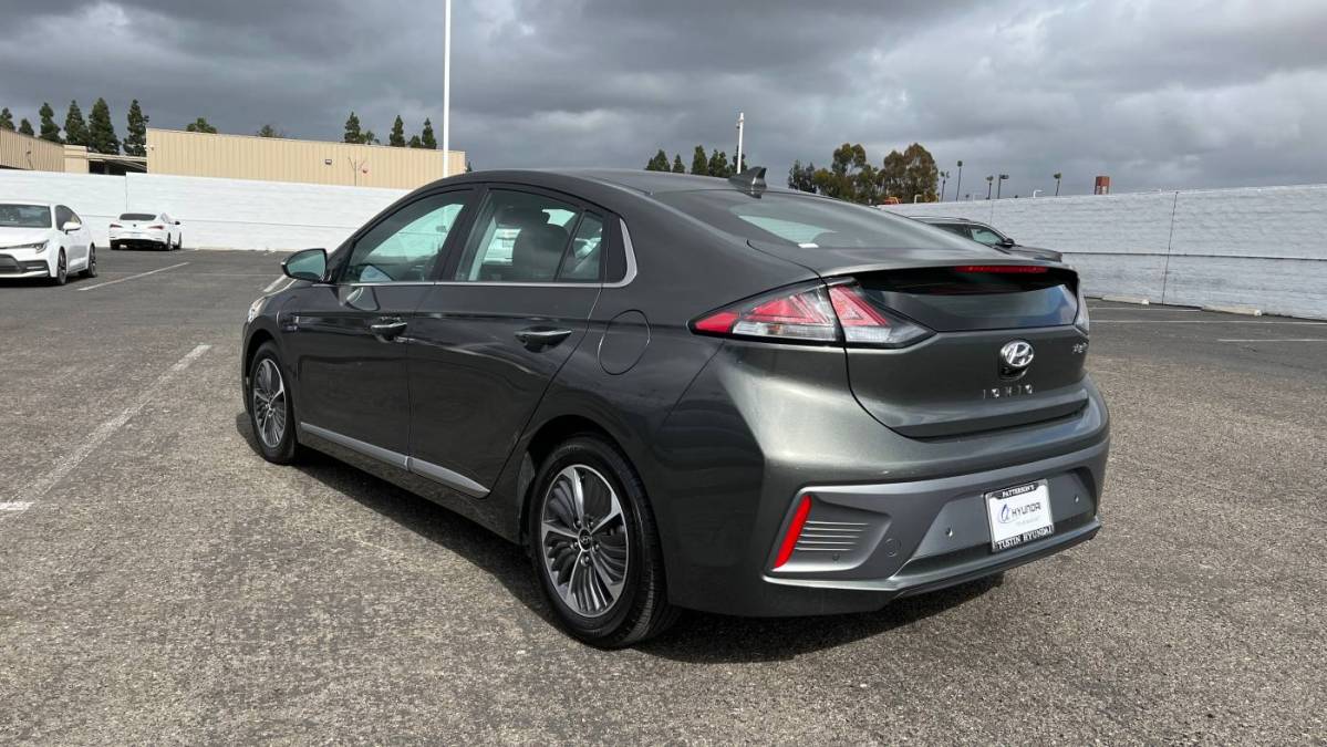 2020 Hyundai IONIQ KMHCX5LD8LU231547