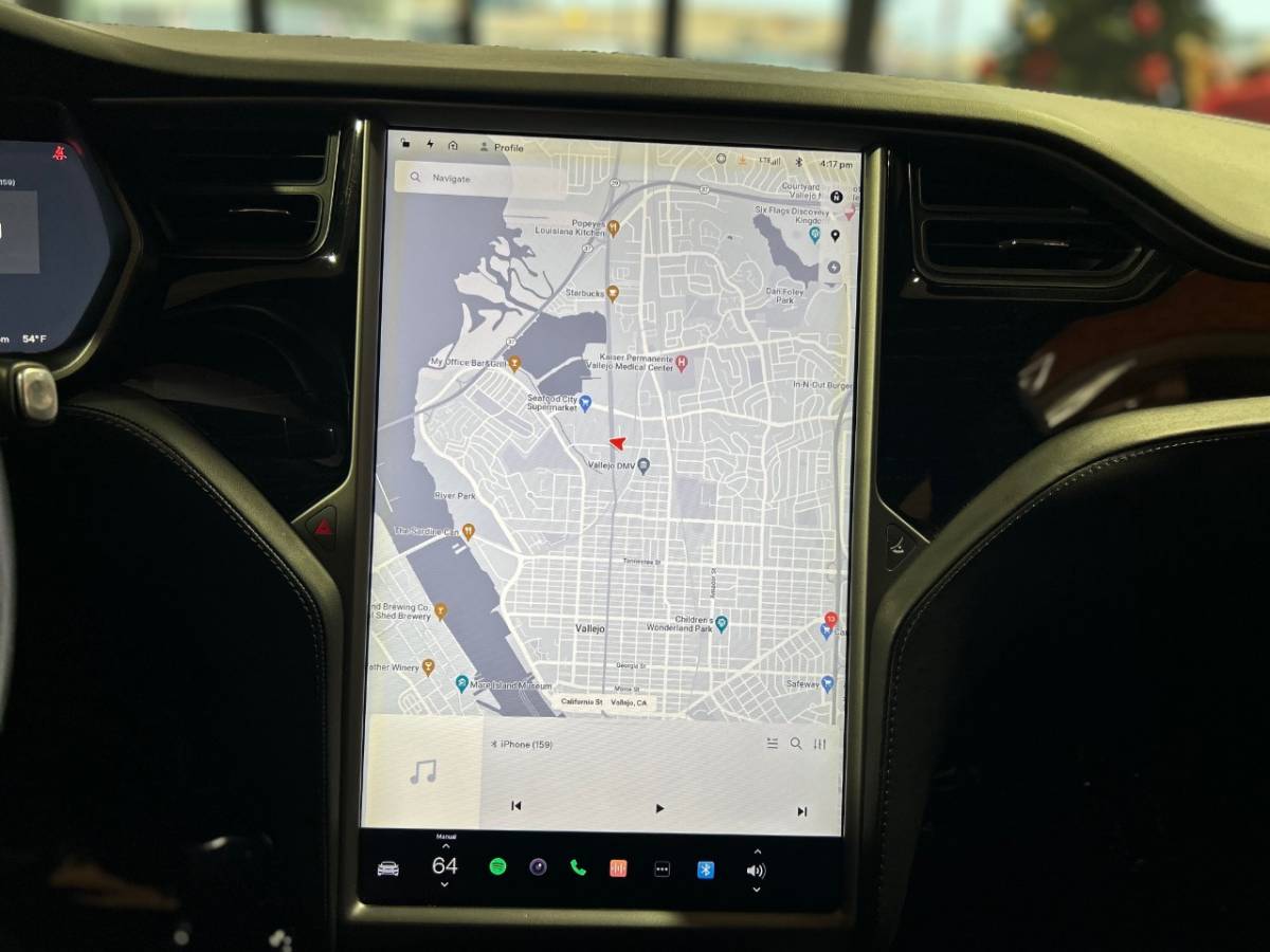 2018 Tesla Model S 5YJSA1E2XJF281541