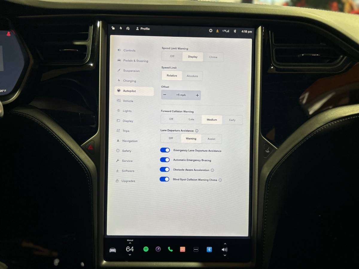 2018 Tesla Model S 5YJSA1E2XJF281541