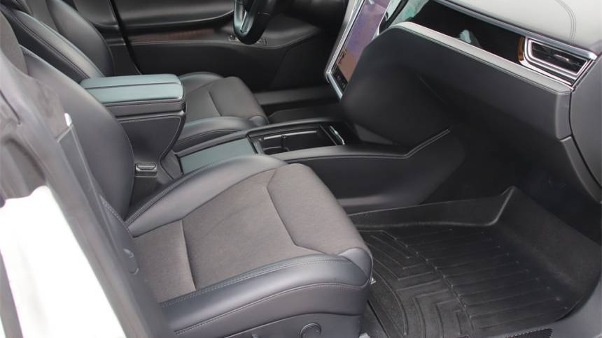 2017 Tesla Model S 5YJSA1E16HF214176