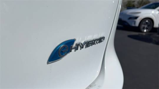 2018 Chrysler Pacifica Hybrid 2C4RC1N71JR159370