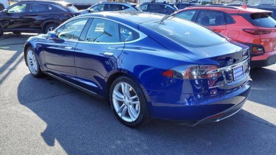 2015 Tesla Model S 5YJSA1E22FF115263