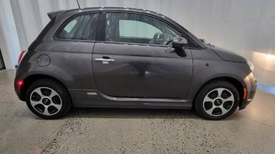 2018 Fiat 500e 3C3CFFGE8JT471676