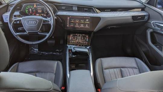 2021 Audi e-tron WA1LAAGE8MB027209
