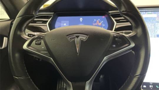 2016 Tesla Model S 5YJSA1E12GF158204