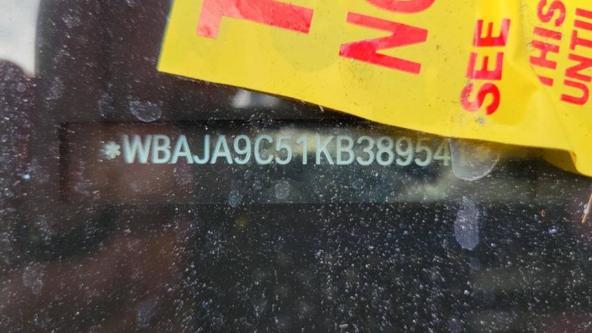 2019 BMW 5 Series WBAJA9C51KB389541