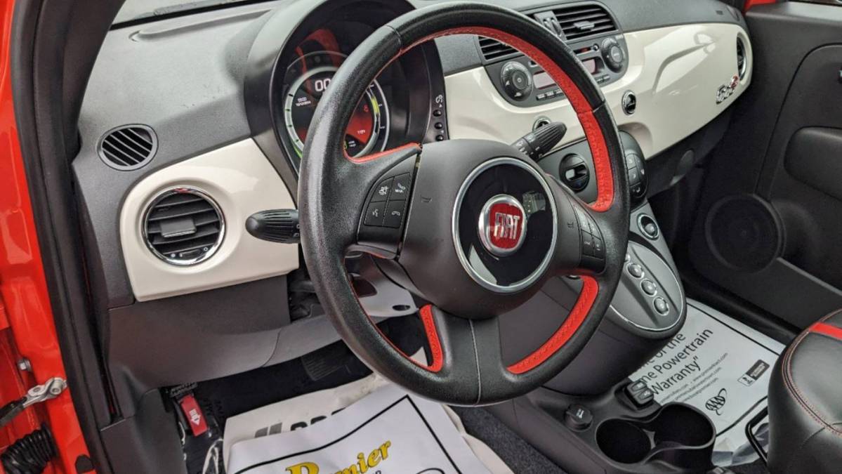2015 Fiat 500e 3C3CFFGE5FT685418
