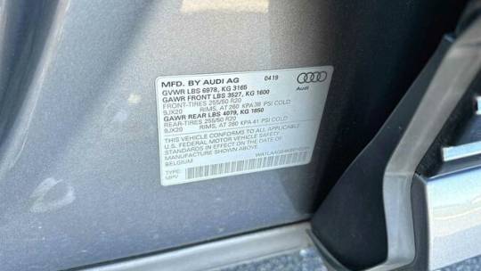 2019 Audi e-tron WA1LAAGE4KB010291