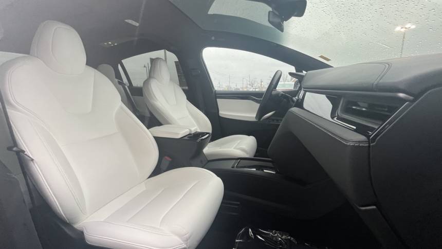 2020 Tesla Model X 5YJXCDE43LF280575