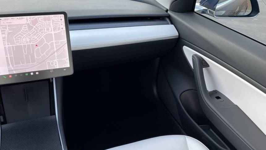 2019 Tesla Model 3 5YJ3E1EB2KF393597