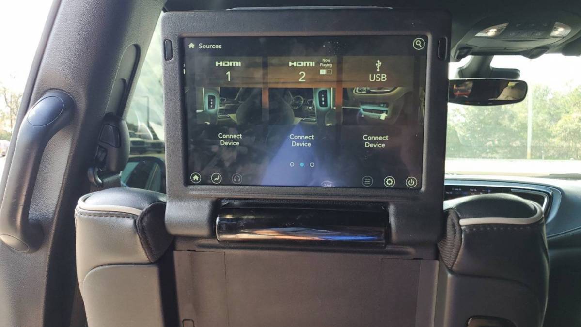 2020 Chrysler Pacifica Hybrid 2C4RC1N79LR235906