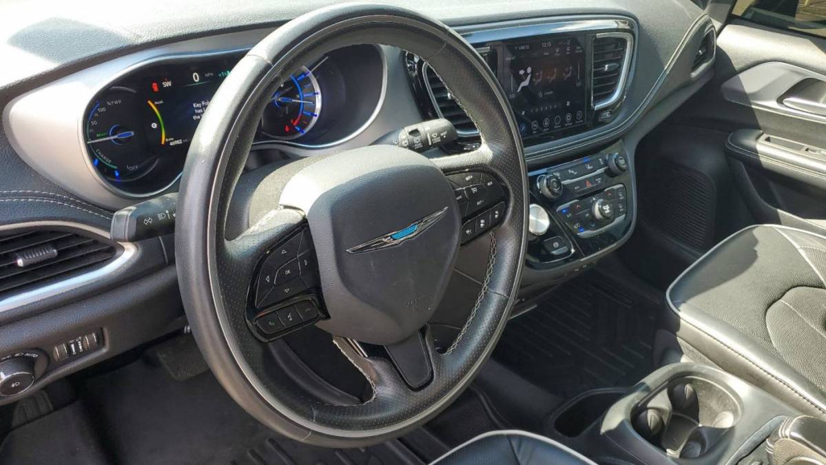 2020 Chrysler Pacifica Hybrid 2C4RC1N79LR235906