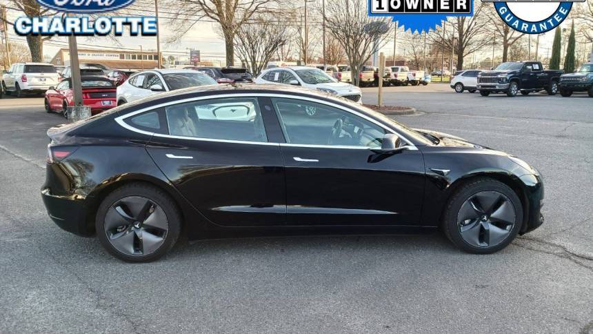 2018 Tesla Model 3 5YJ3E1EA2JF027225