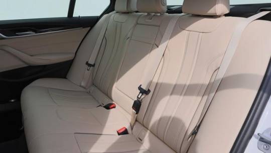 2019 BMW 5 Series WBAJA9C55KB399487