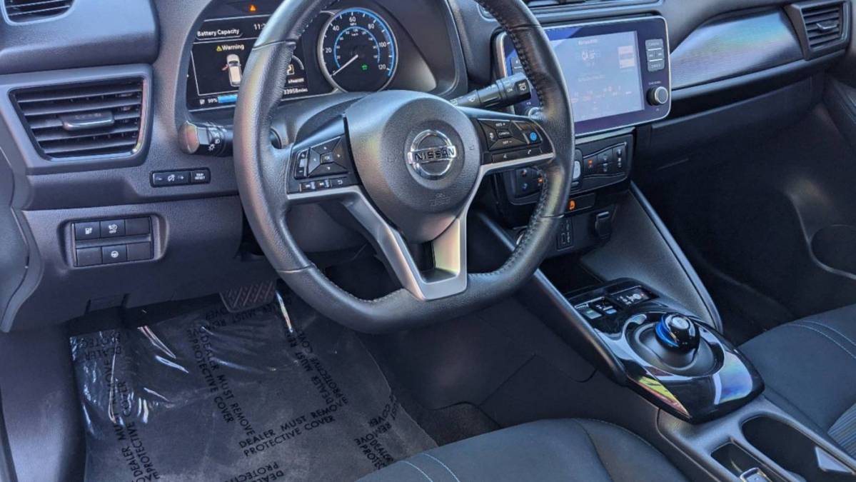 2020 Nissan LEAF 1N4AZ1CP8LC302024