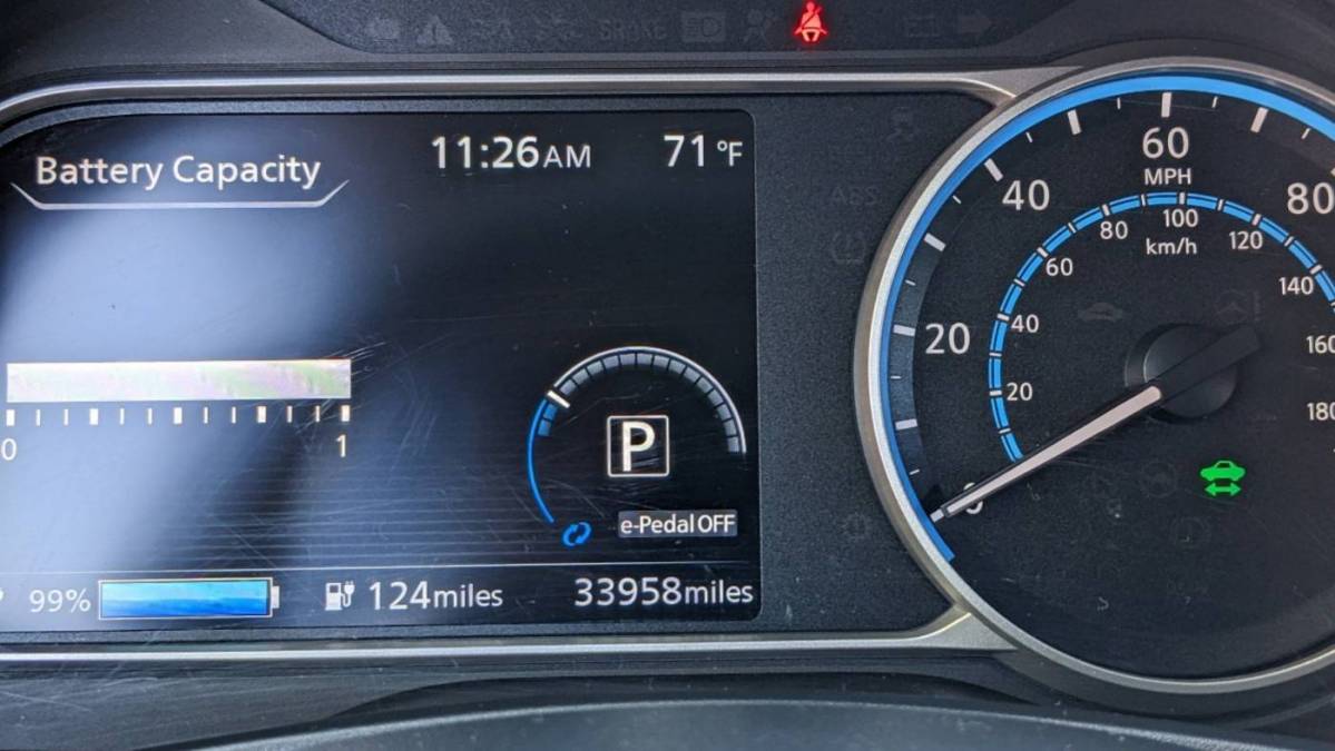 2020 Nissan LEAF 1N4AZ1CP8LC302024