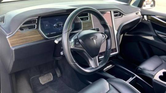 2016 Tesla Model X 5YJXCAE25GF004529