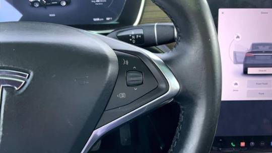2016 Tesla Model X 5YJXCAE25GF004529