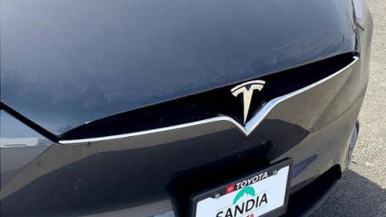 2016 Tesla Model X 5YJXCAE25GF004529