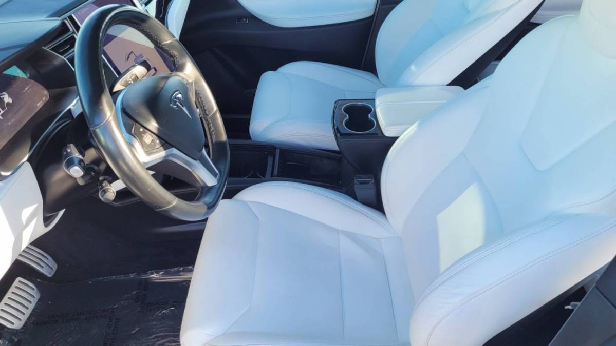 2017 Tesla Model X 5YJXCAE49HF078622