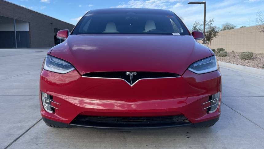 2019 Tesla Model X 5YJXCBE29KF214131