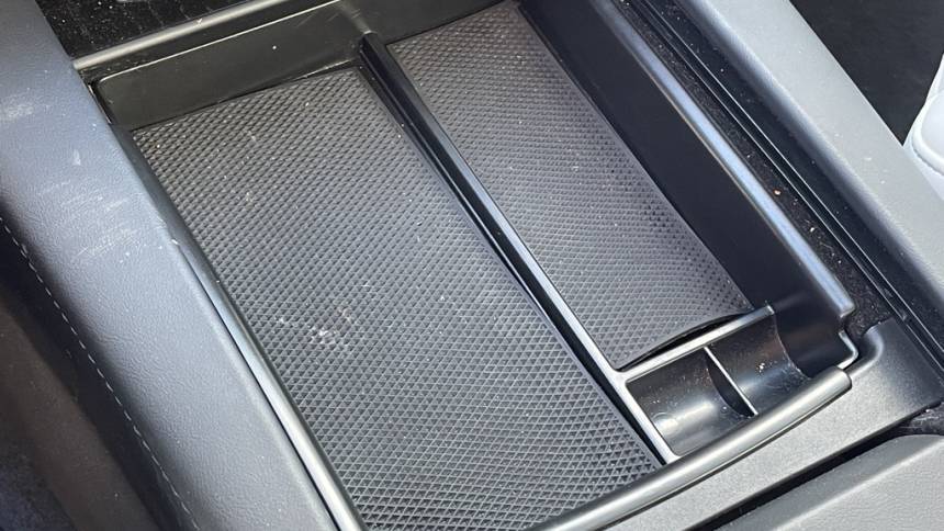 2019 Tesla Model X 5YJXCBE29KF214131